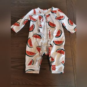 Patpat body suit size 0-3M
